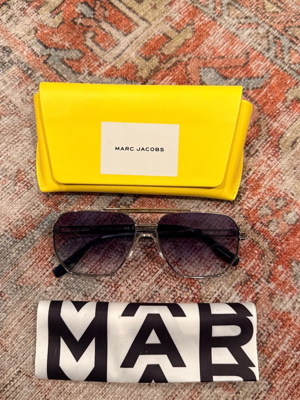 NEW Marc Jacobs Navigator Men's Sunglasses Dark Blue ShadedMARC 748/S